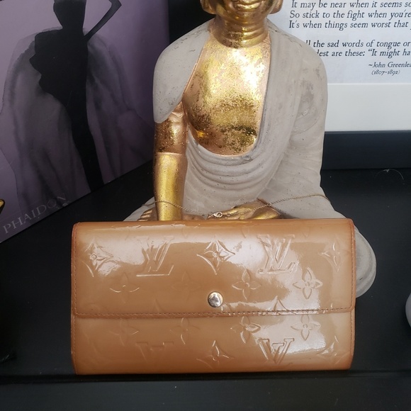 Louis Vuitton Handbags - SALE AUTHENTIC Louis Vuitton Vernis Sarah Wallet